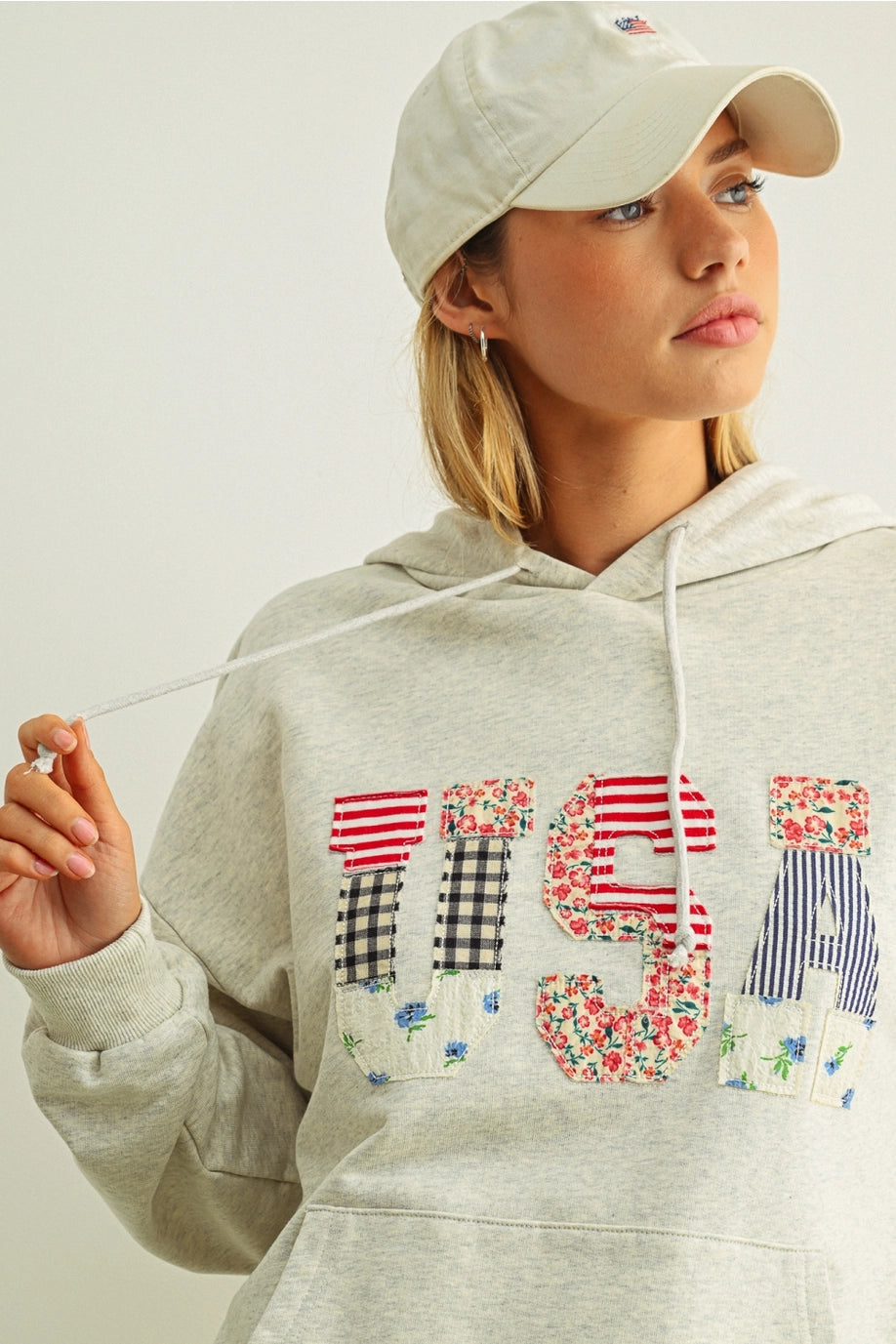 Miou Muse USA Floral Patchwork Sweatshirt- T6804