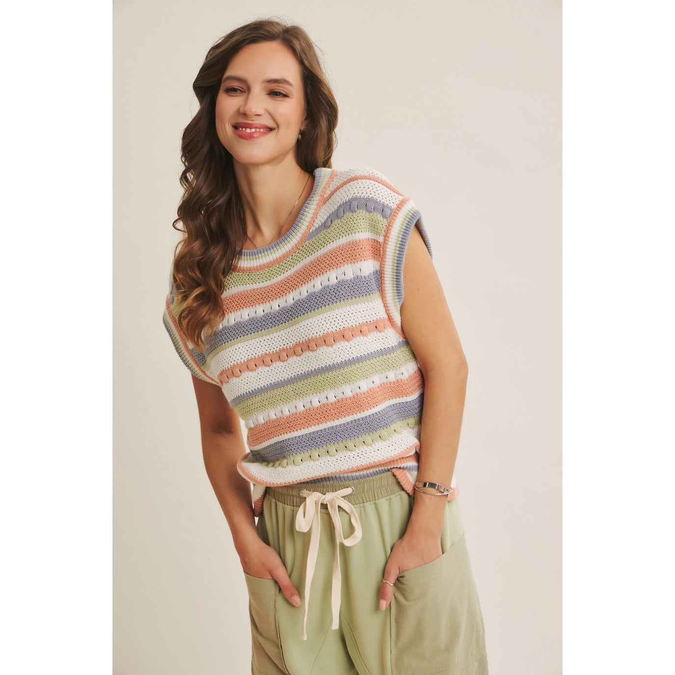 In February Women's Striped Sweater Vest – Apricot