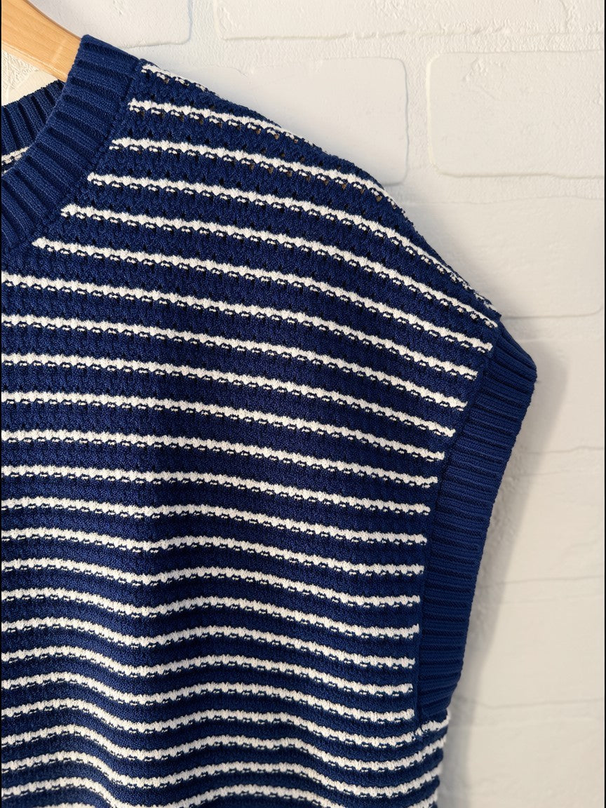 Wholesalesir Striped Sweater Vest- FRMD273