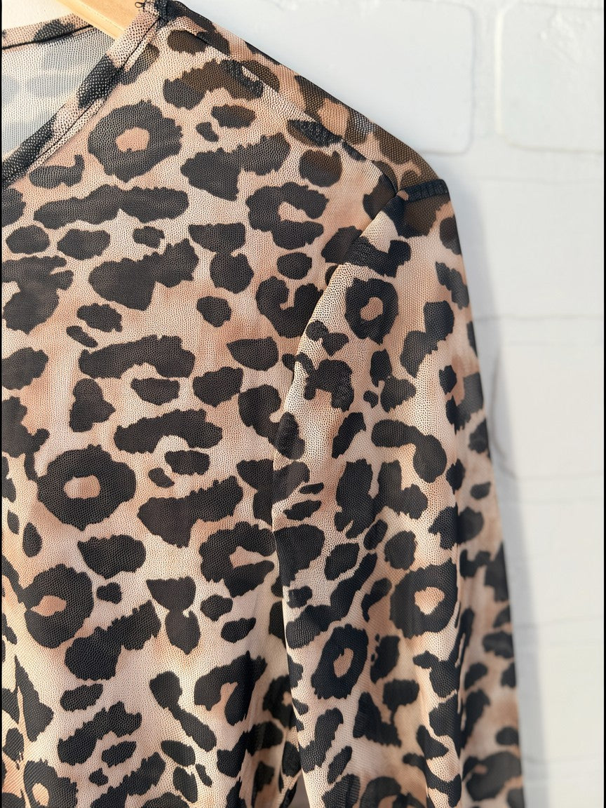 Rosa Clothing Leopard Sheer Top RCJW07720