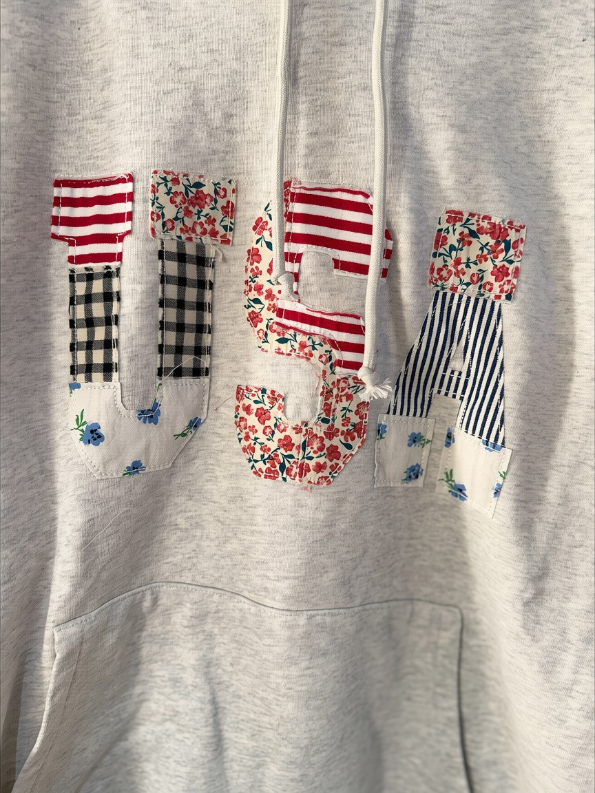 Miou Muse USA Floral Patchwork Sweatshirt- T6804