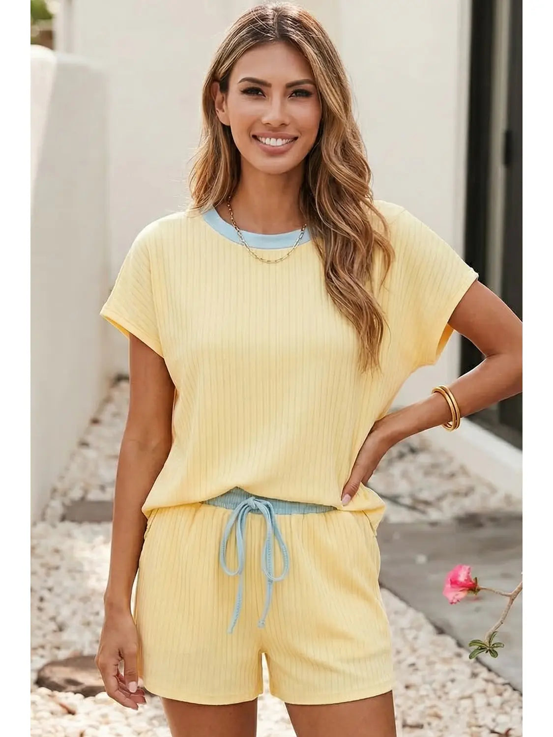 Little Daisy Closet Women's Yellow & Blue Colorblock Short Set